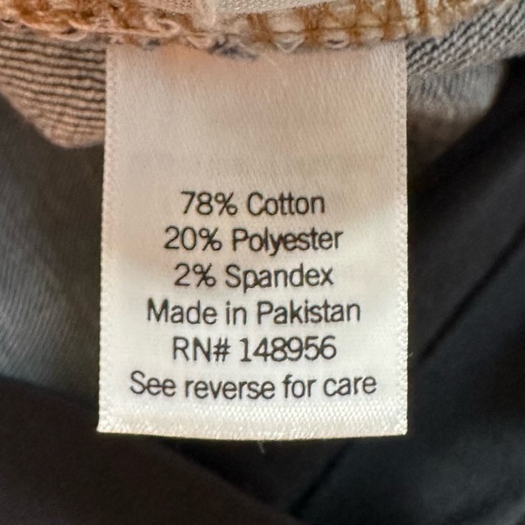 Sonoma Maternity Distressed Front Denim Shorts NWT Various Sizes - Picture 2 of 5